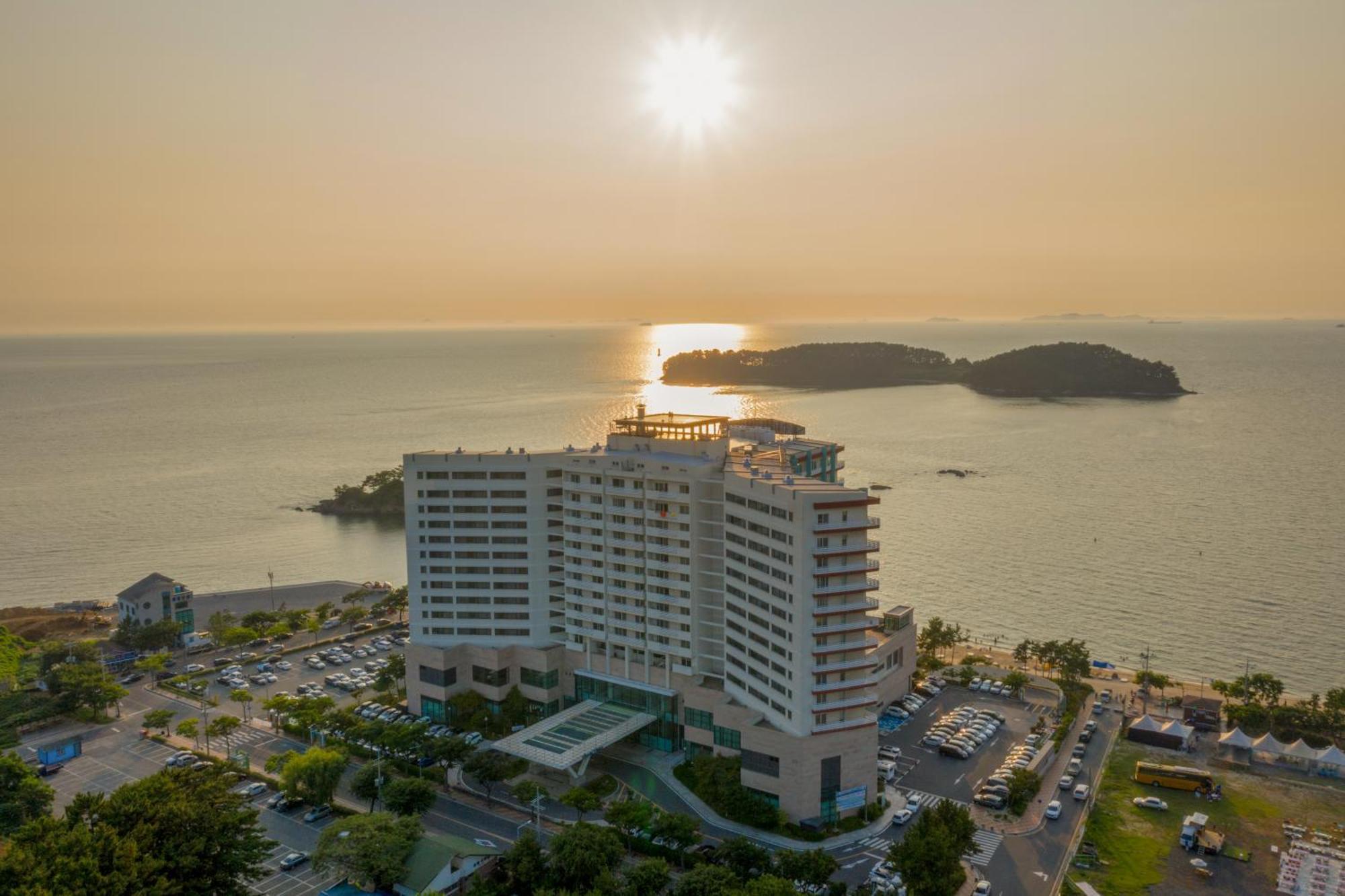 Beache Palace Boryeong Exterior foto